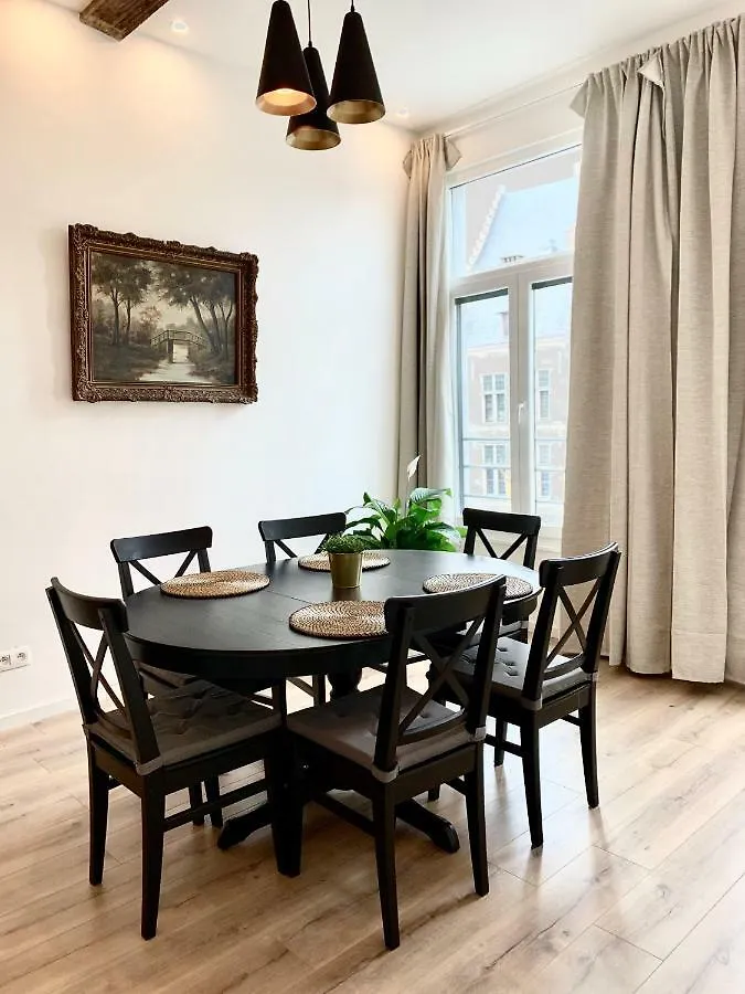 Luxury Suites Grotemarkt By Rikas Hotels Amberes Apartamento